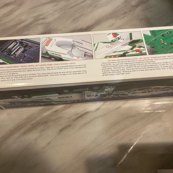 Hess Toy Truck And Jet - Picture 5 of 5